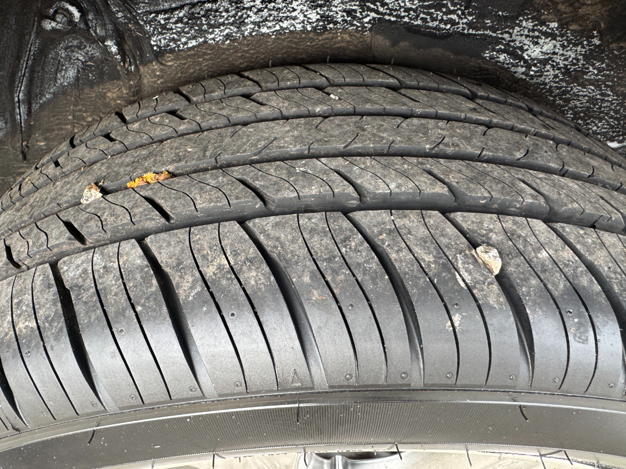 Toyota RAV4 Limited FWD (Natl) 2018