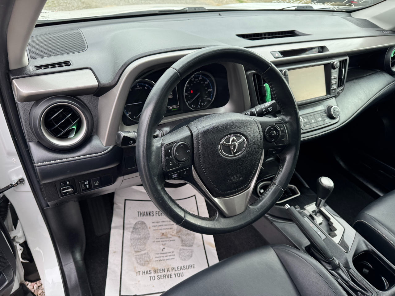 Toyota RAV4 Limited FWD (Natl) 2018
