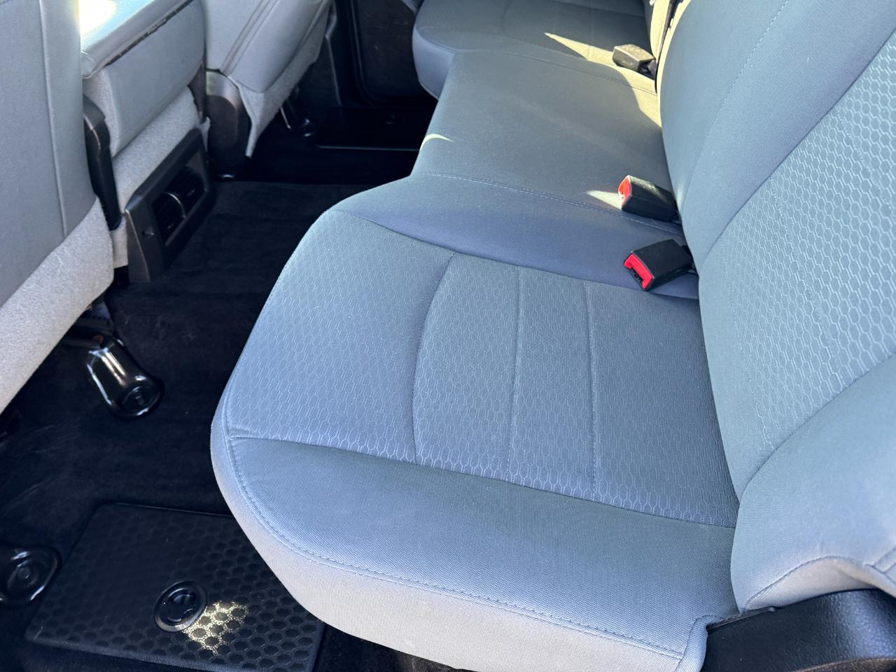 RAM 2500 4WD Crew Cab 149" Tradesman 2016