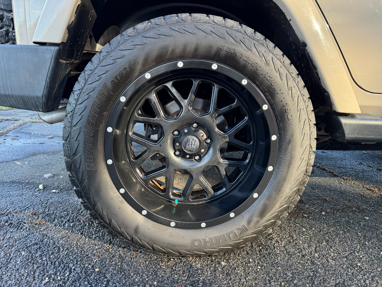 Jeep Wrangler Unlimited 4WD 4dr Sport 2016