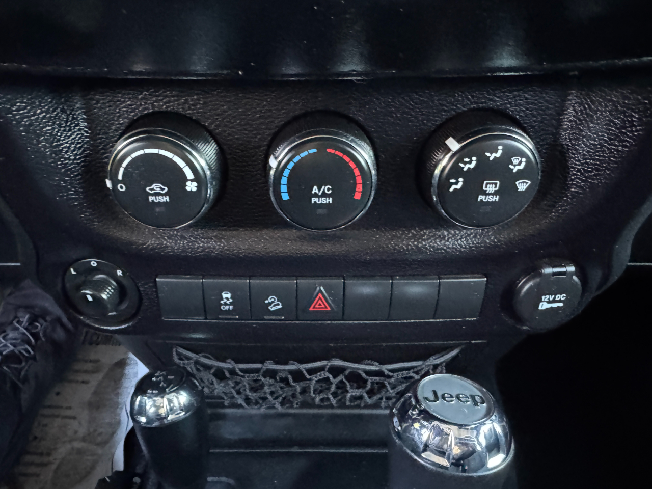 Jeep Wrangler Unlimited 4WD 4dr Sport 2016