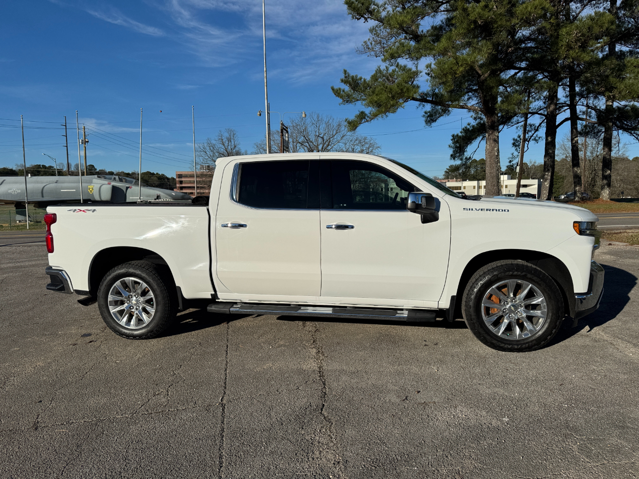 Chevrolet Silverado 1500 4WD Crew Cab 147" LTZ 2019