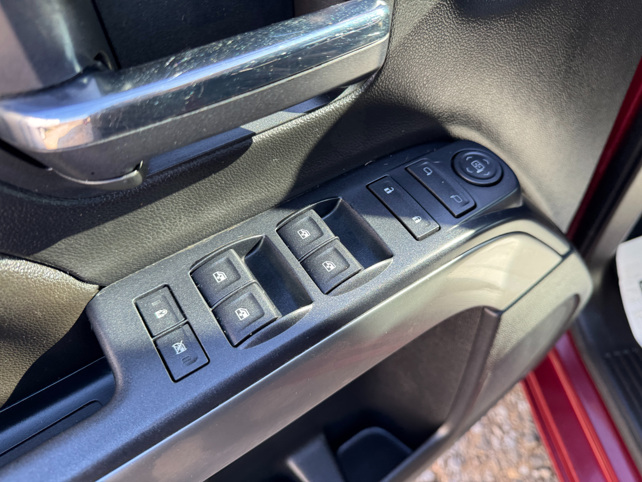 Chevrolet Silverado 1500 4WD Double Cab 143.5" LT w/1LT 2015