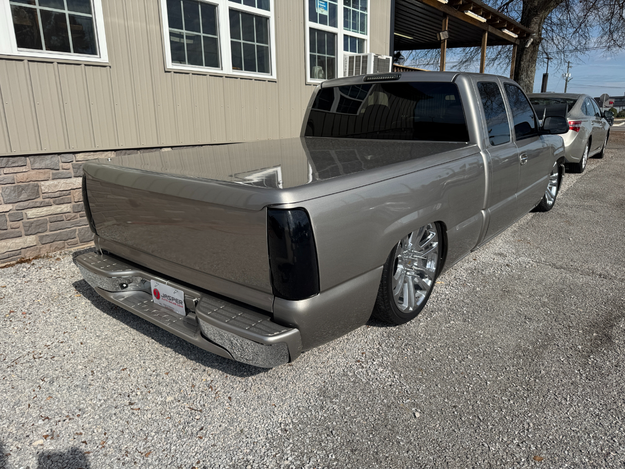 Chevrolet Silverado 1500 4dr Ext Cab 143.5" WB LS 2000