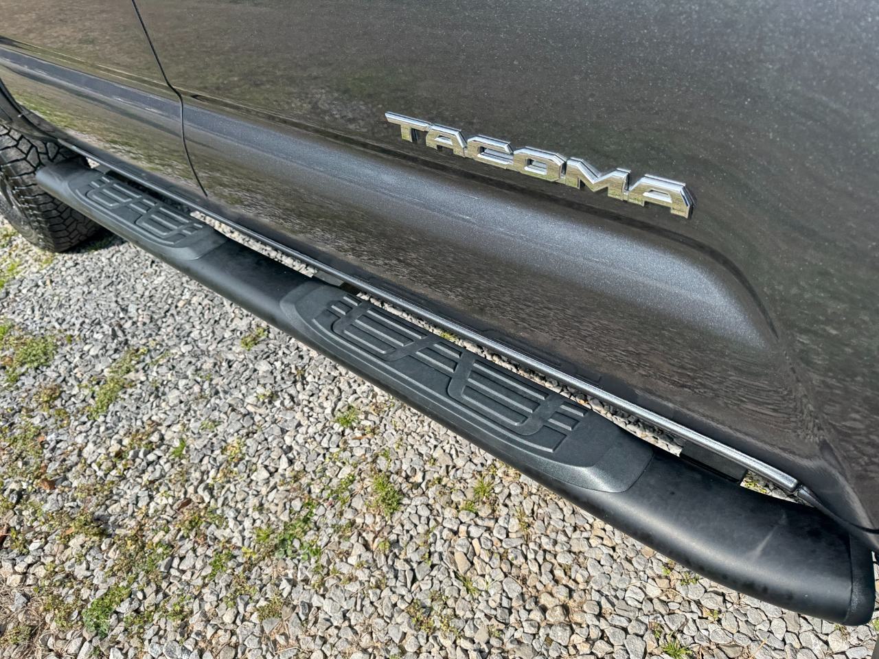 Toyota Tacoma 4WD SR5 Double Cab 5' Bed V6 AT (Natl) 2020