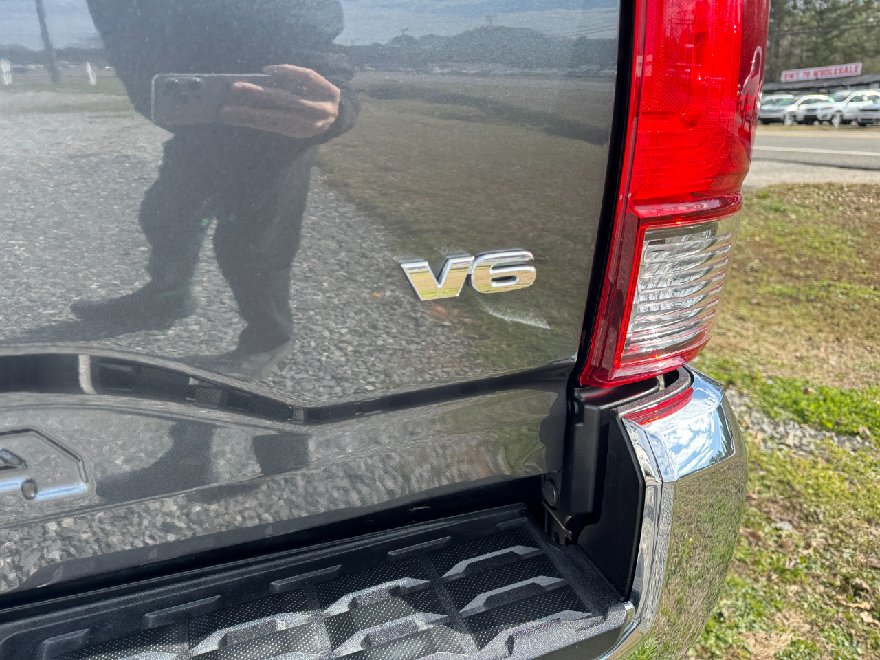 Toyota Tacoma 4WD SR5 Double Cab 5' Bed V6 AT (Natl) 2020