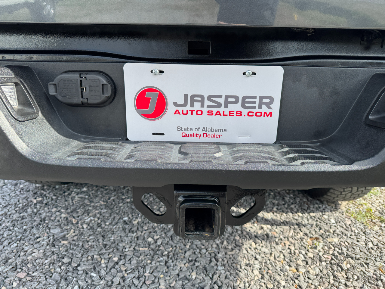 Toyota Tacoma 4WD SR5 Double Cab 5' Bed V6 AT (Natl) 2020