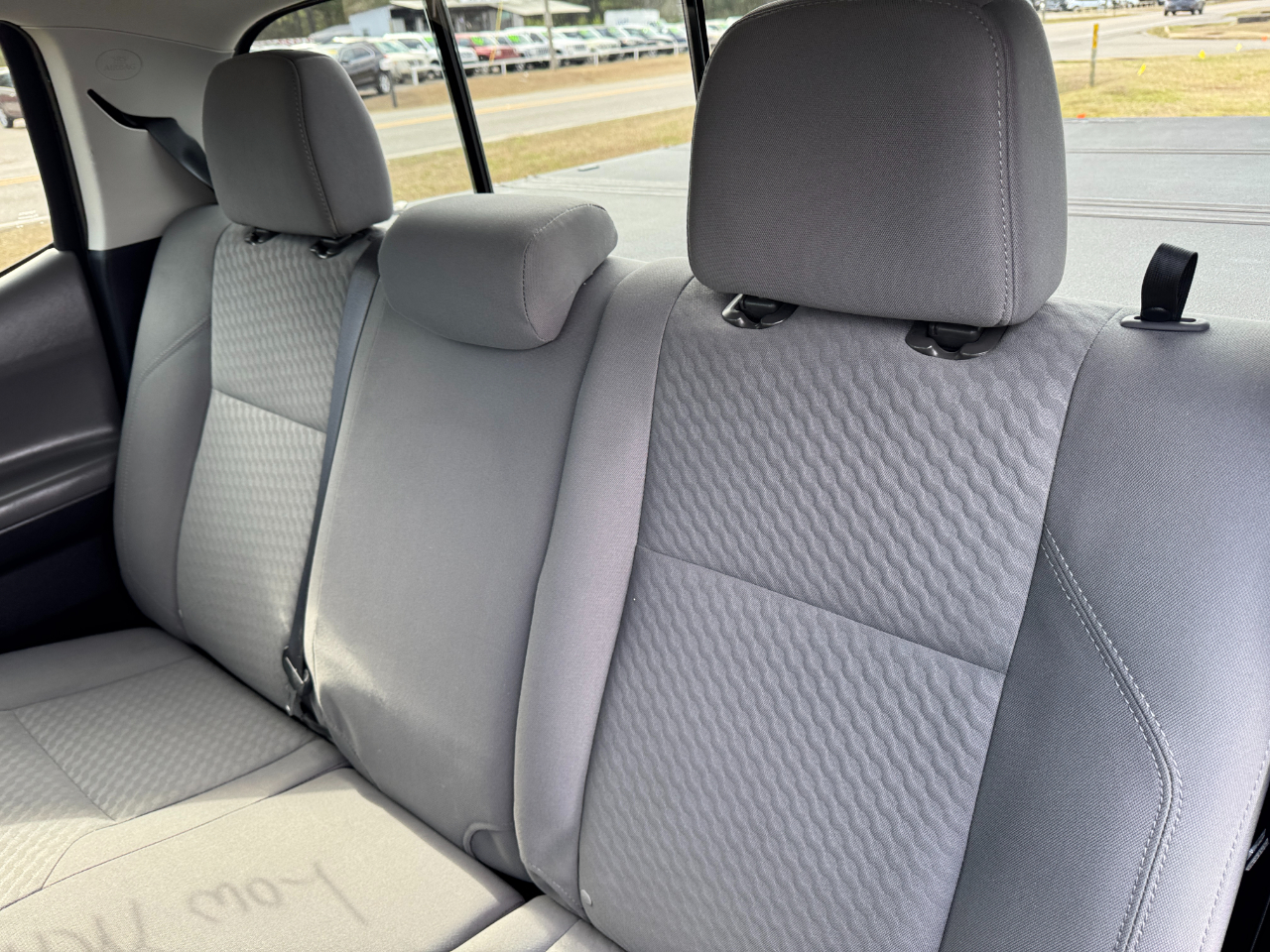 Toyota Tacoma 4WD SR5 Double Cab 5' Bed V6 AT (Natl) 2020