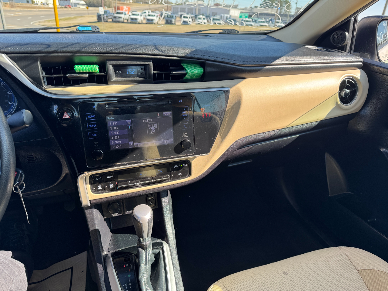 Toyota Corolla LE CVT (Natl) 2019