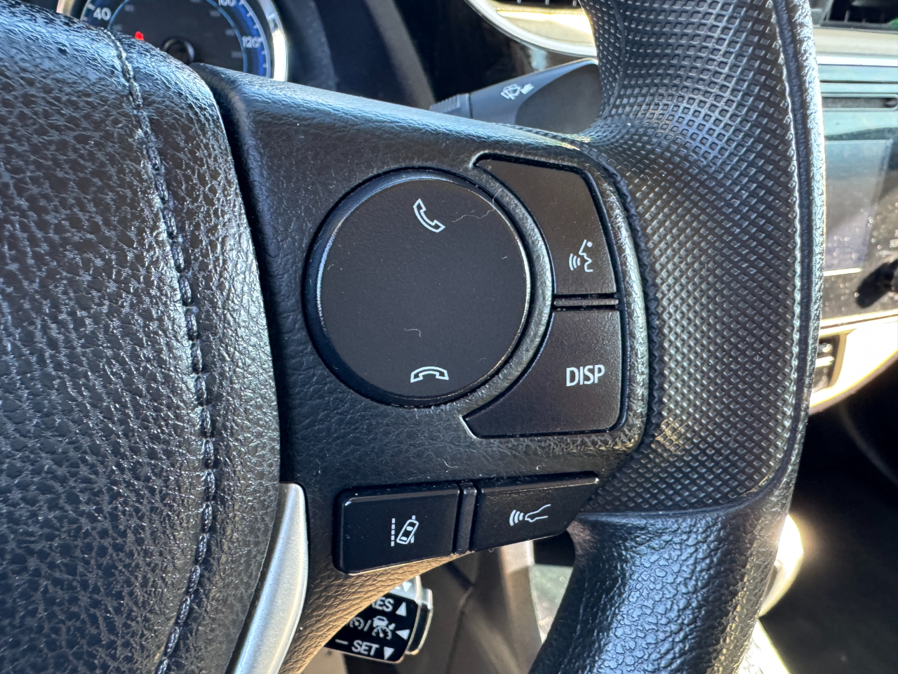 Toyota Corolla LE CVT (Natl) 2019