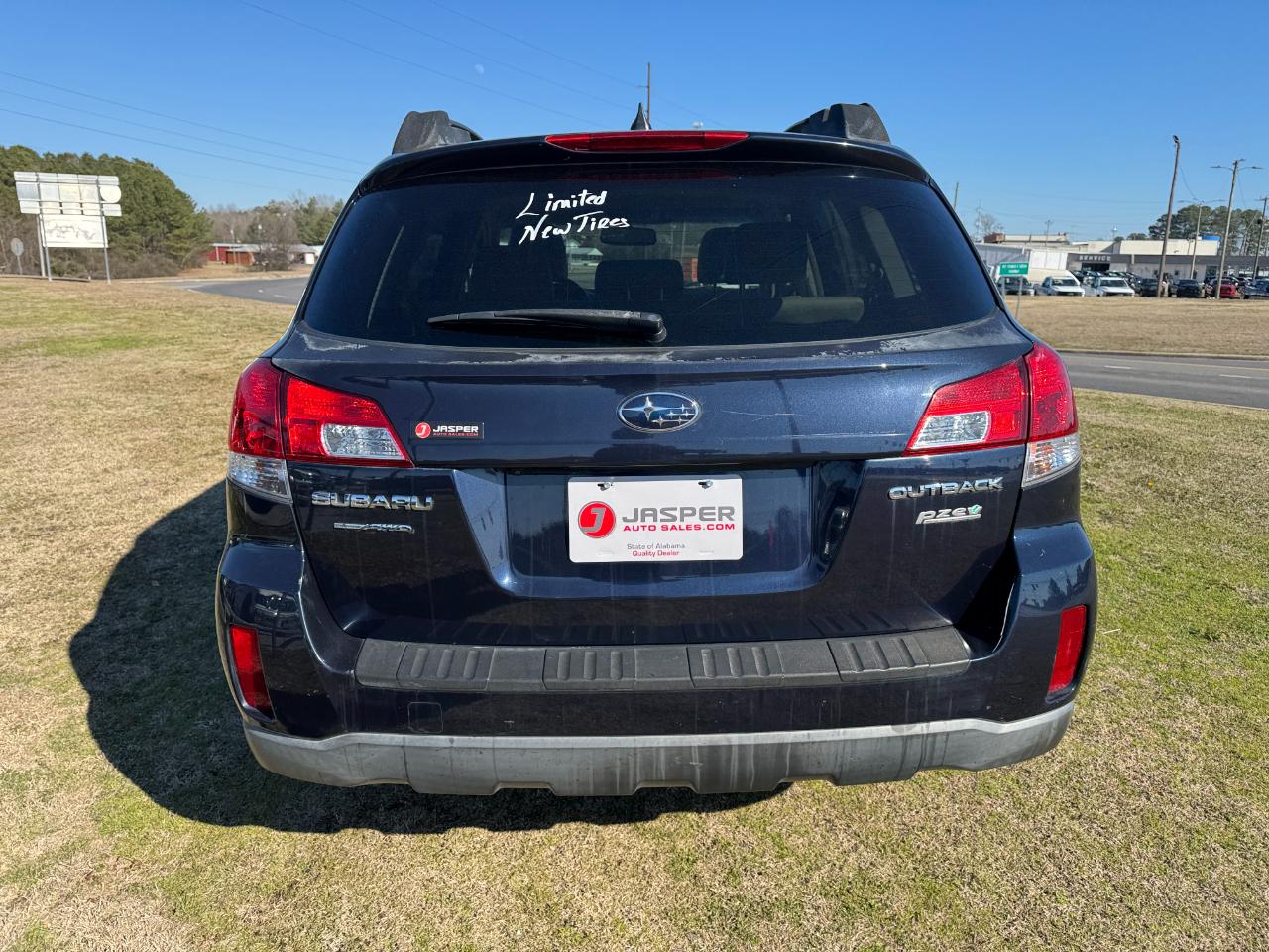 Subaru Outback 4dr Wgn H4 Auto 2.5i Limited 2013