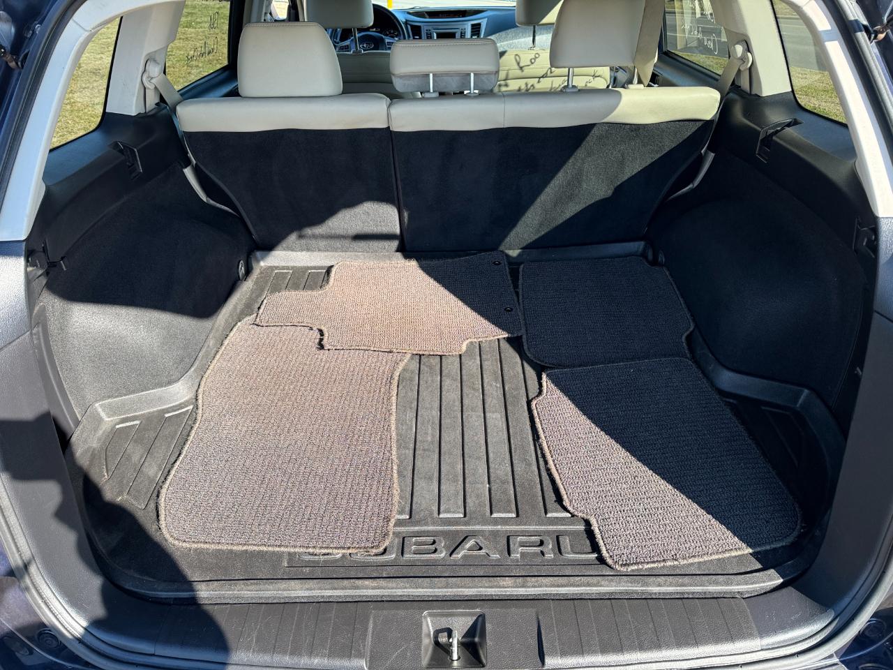 Subaru Outback 4dr Wgn H4 Auto 2.5i Limited 2013