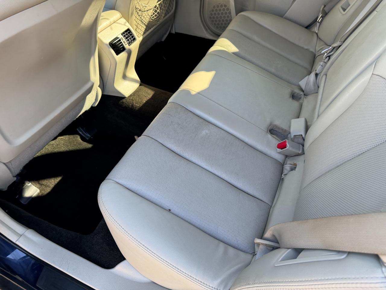 Subaru Outback 4dr Wgn H4 Auto 2.5i Limited 2013