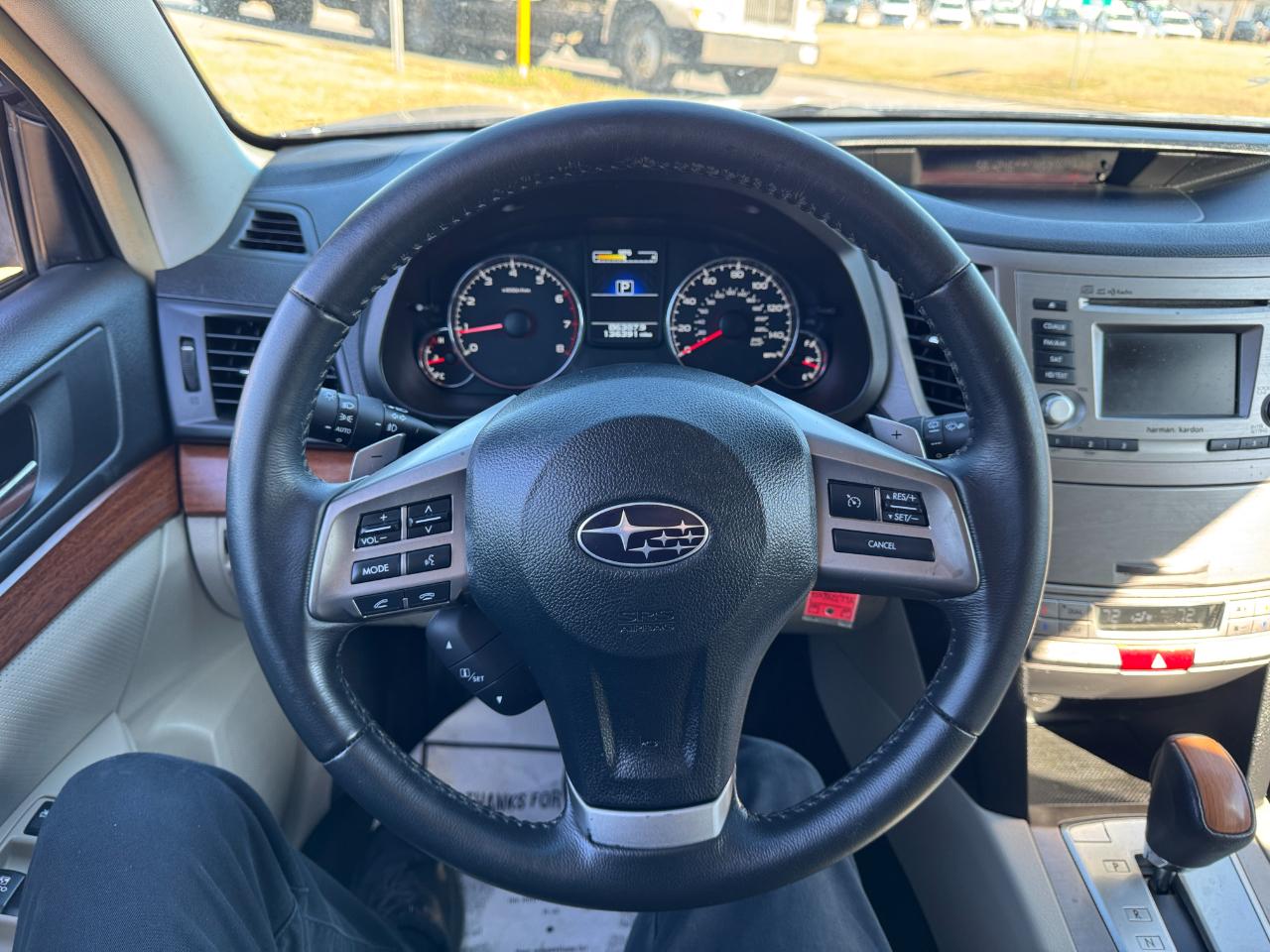 Subaru Outback 4dr Wgn H4 Auto 2.5i Limited 2013