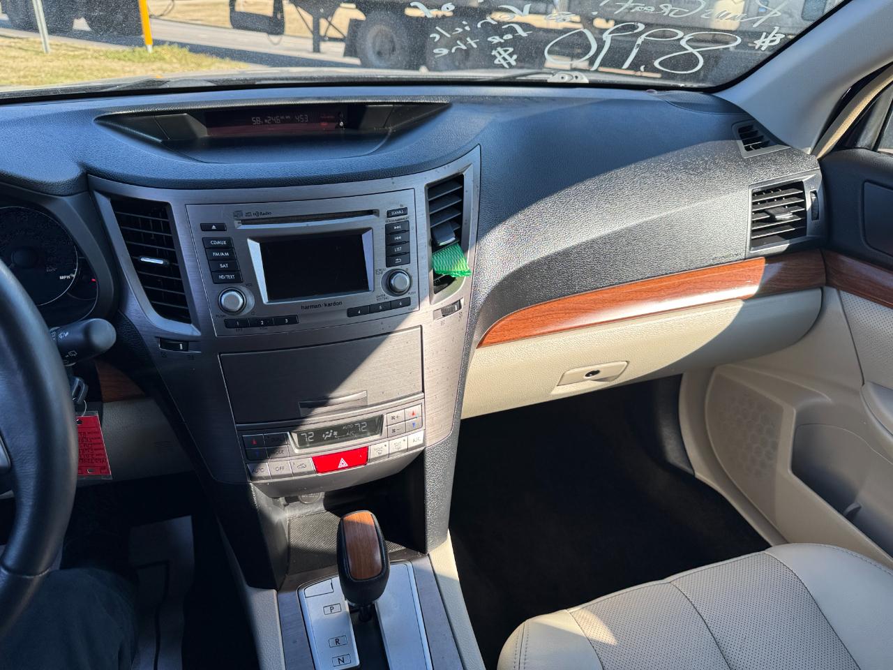 Subaru Outback 4dr Wgn H4 Auto 2.5i Limited 2013