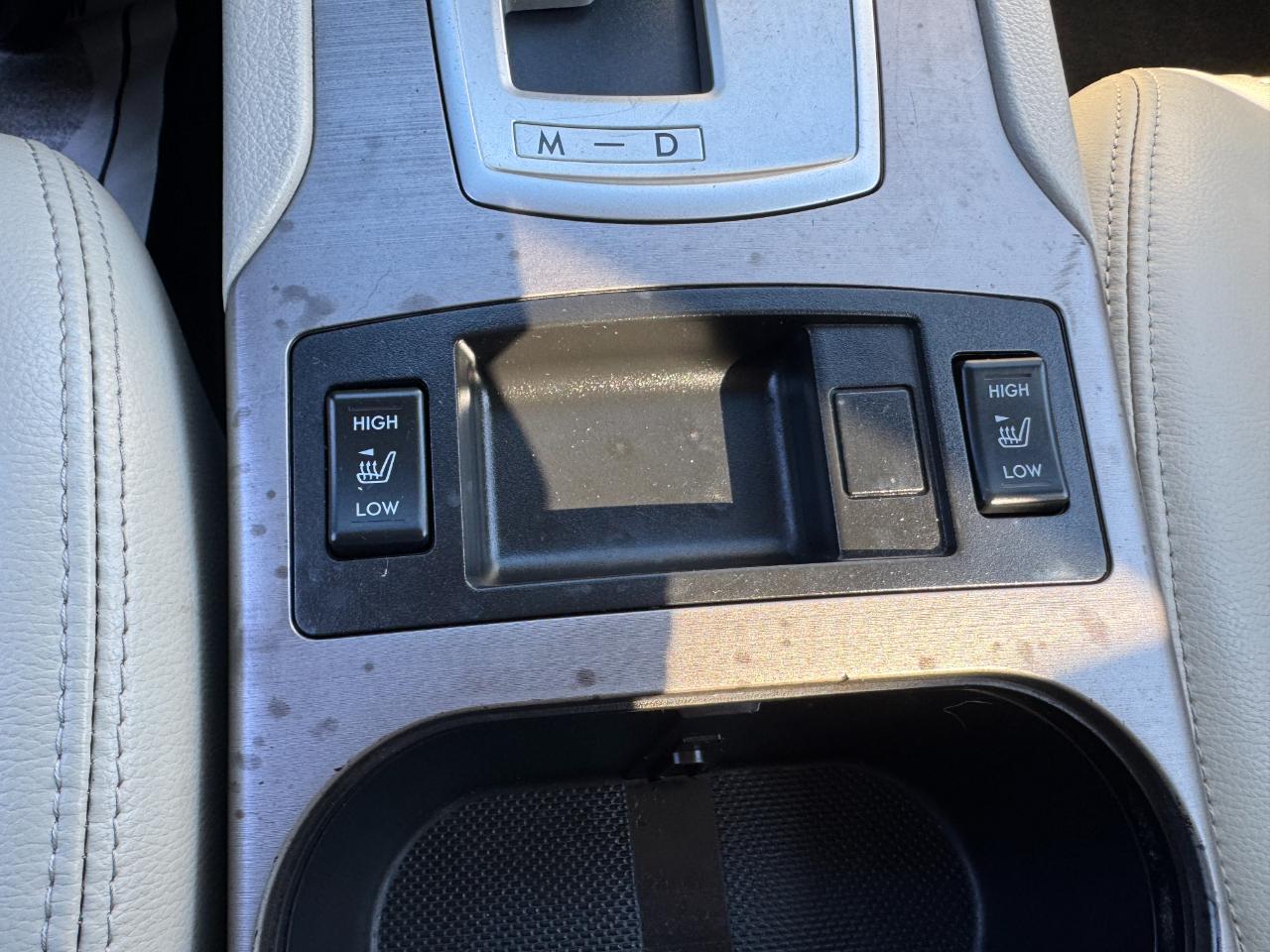 Subaru Outback 4dr Wgn H4 Auto 2.5i Limited 2013