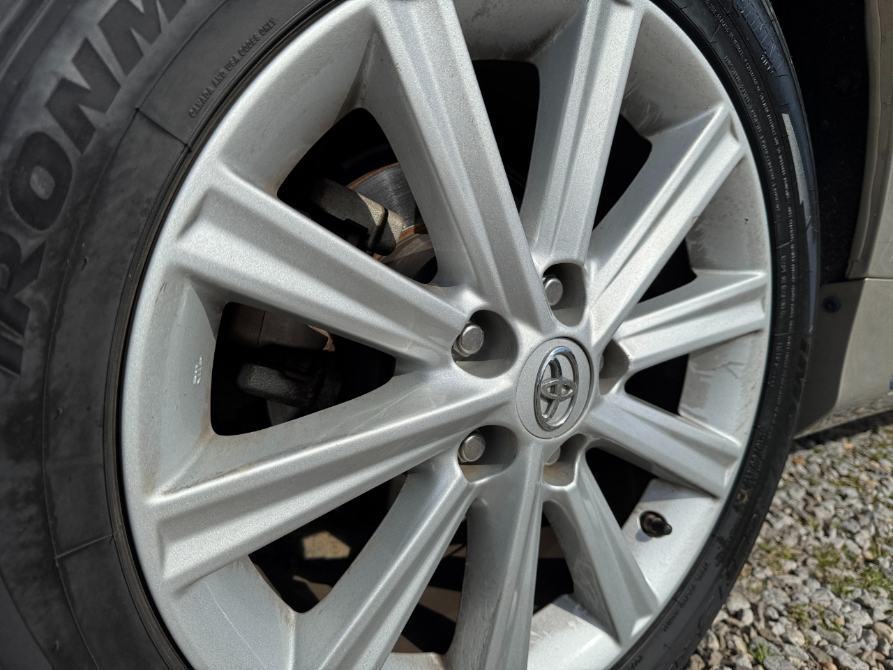 Toyota Camry 4dr Sdn I4 Auto XLE (Natl) 2014