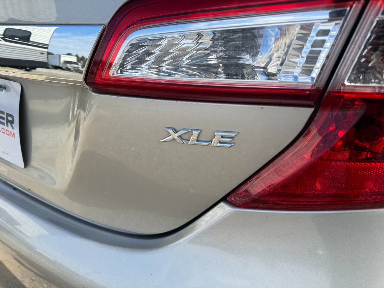 Toyota Camry 4dr Sdn I4 Auto XLE (Natl) 2014