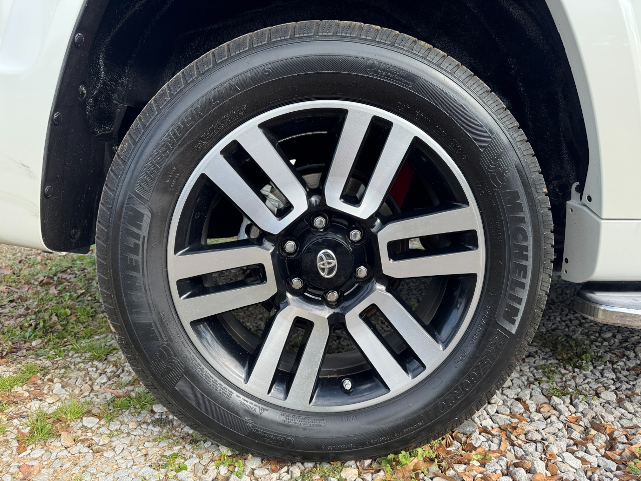 Toyota 4Runner 4WD 4dr V6 Limited (Natl) 2014