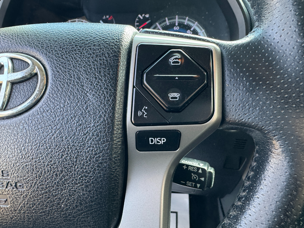 Toyota 4Runner 4WD 4dr V6 Limited (Natl) 2014