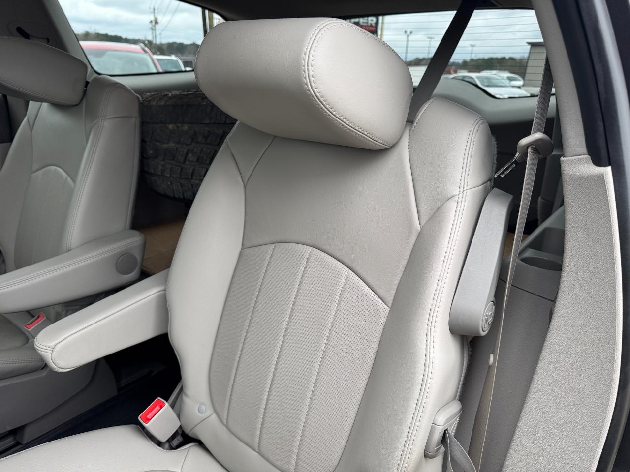 Buick Enclave FWD 4dr Premium 2015