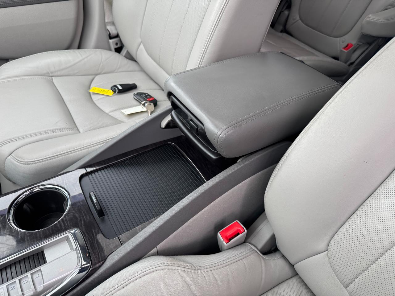 Buick Enclave FWD 4dr Premium 2015