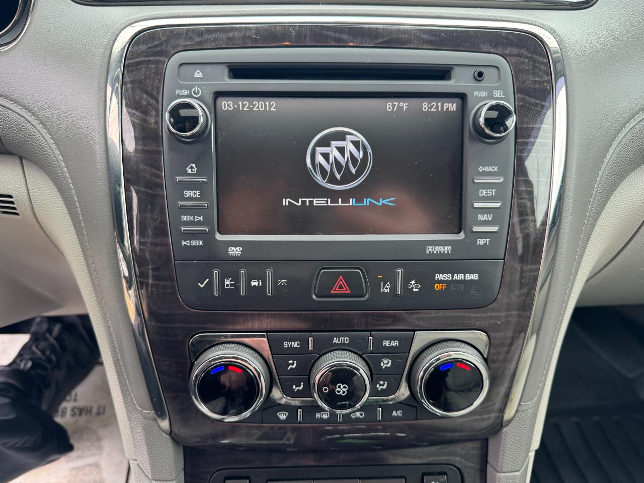 Buick Enclave FWD 4dr Premium 2015