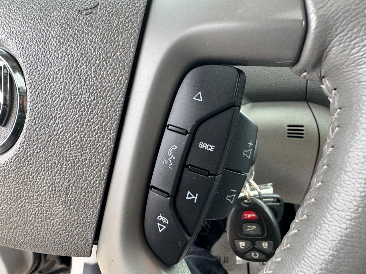 Buick Enclave FWD 4dr Premium 2015