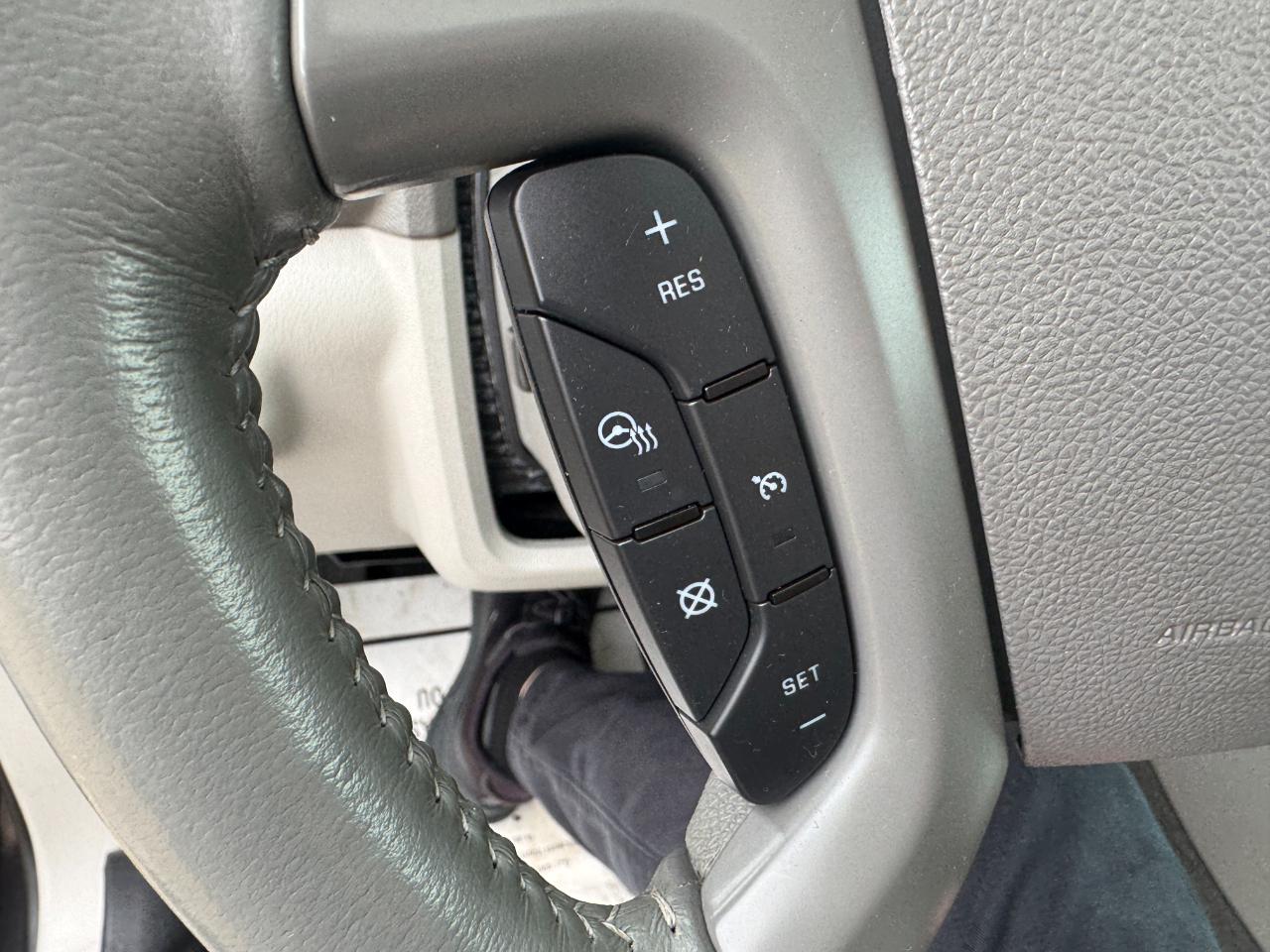 Buick Enclave FWD 4dr Premium 2015