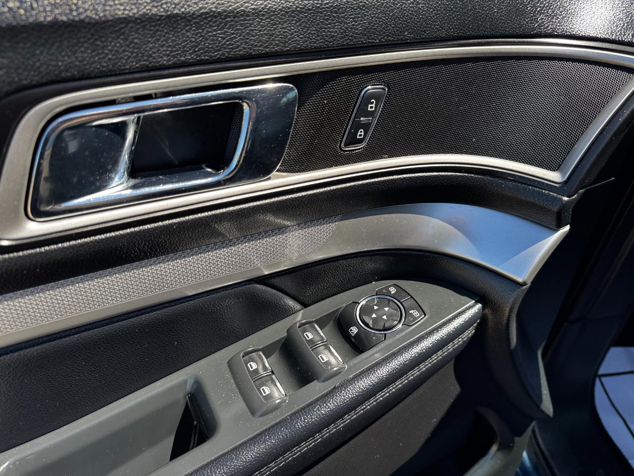 Ford Explorer XLT FWD 2017