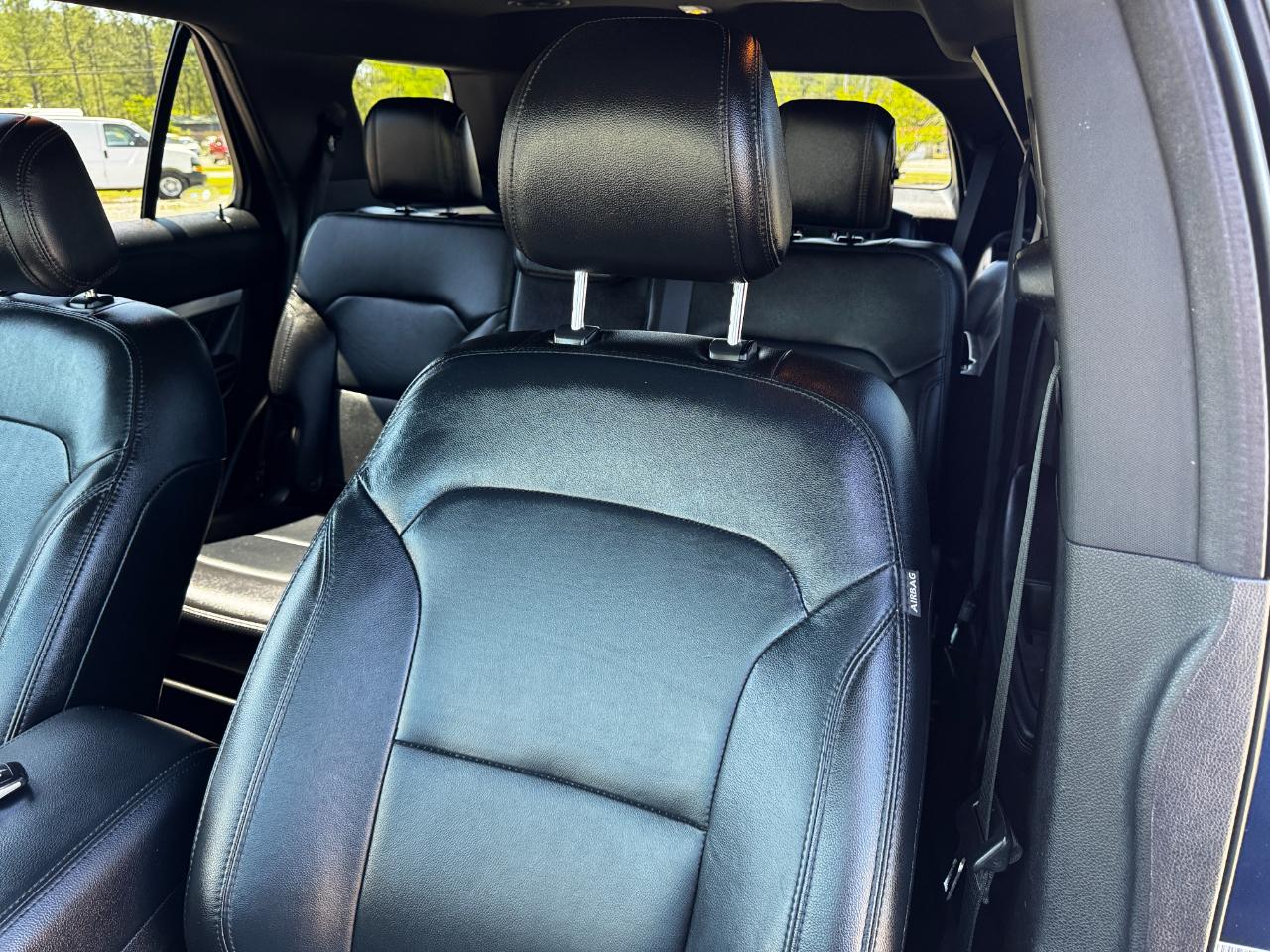 Ford Explorer XLT FWD 2017