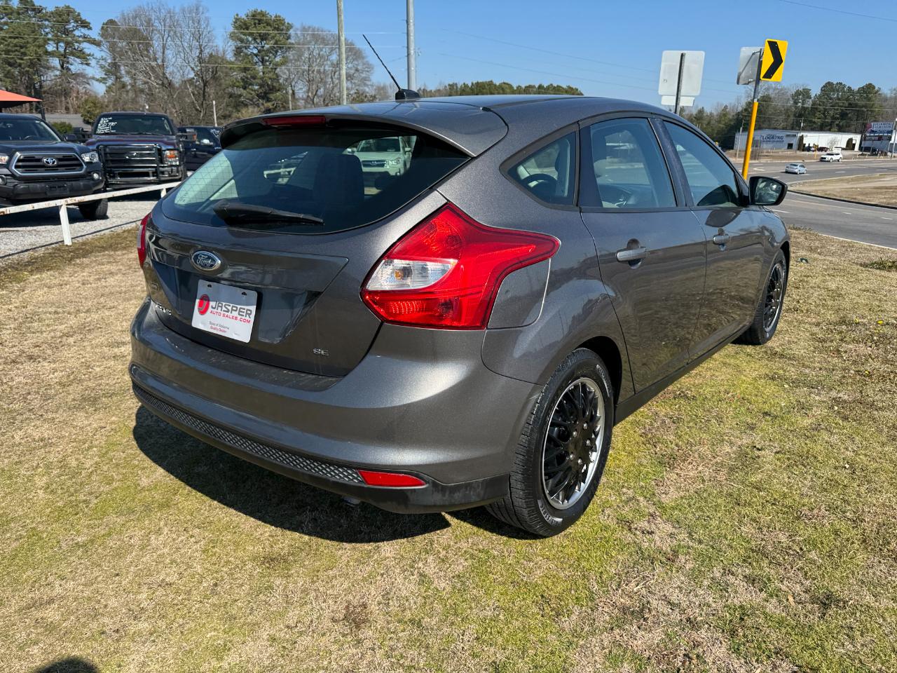 Ford Focus 5dr HB SE 2012