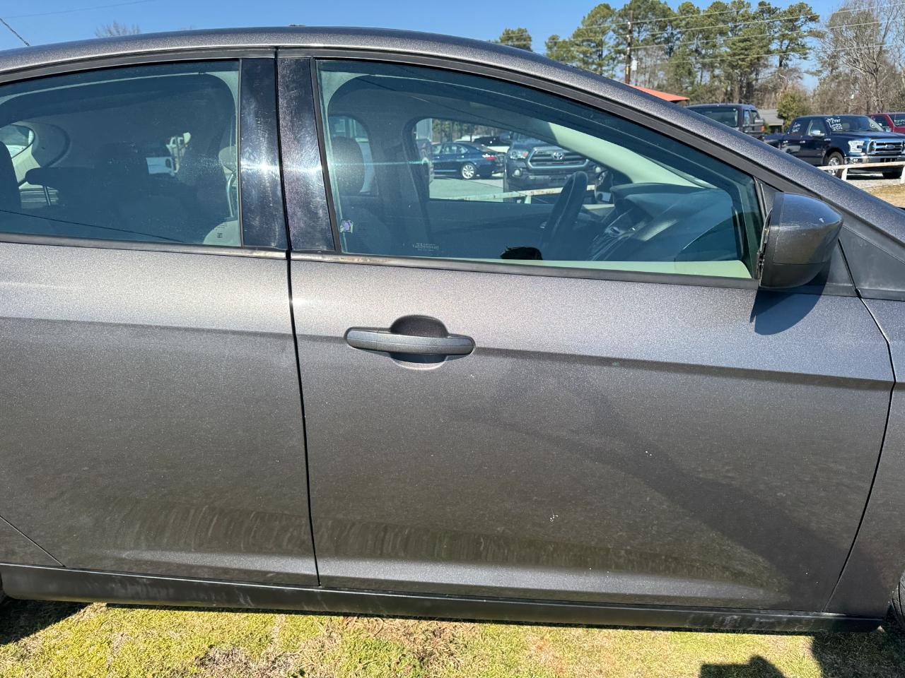 Ford Focus 5dr HB SE 2012