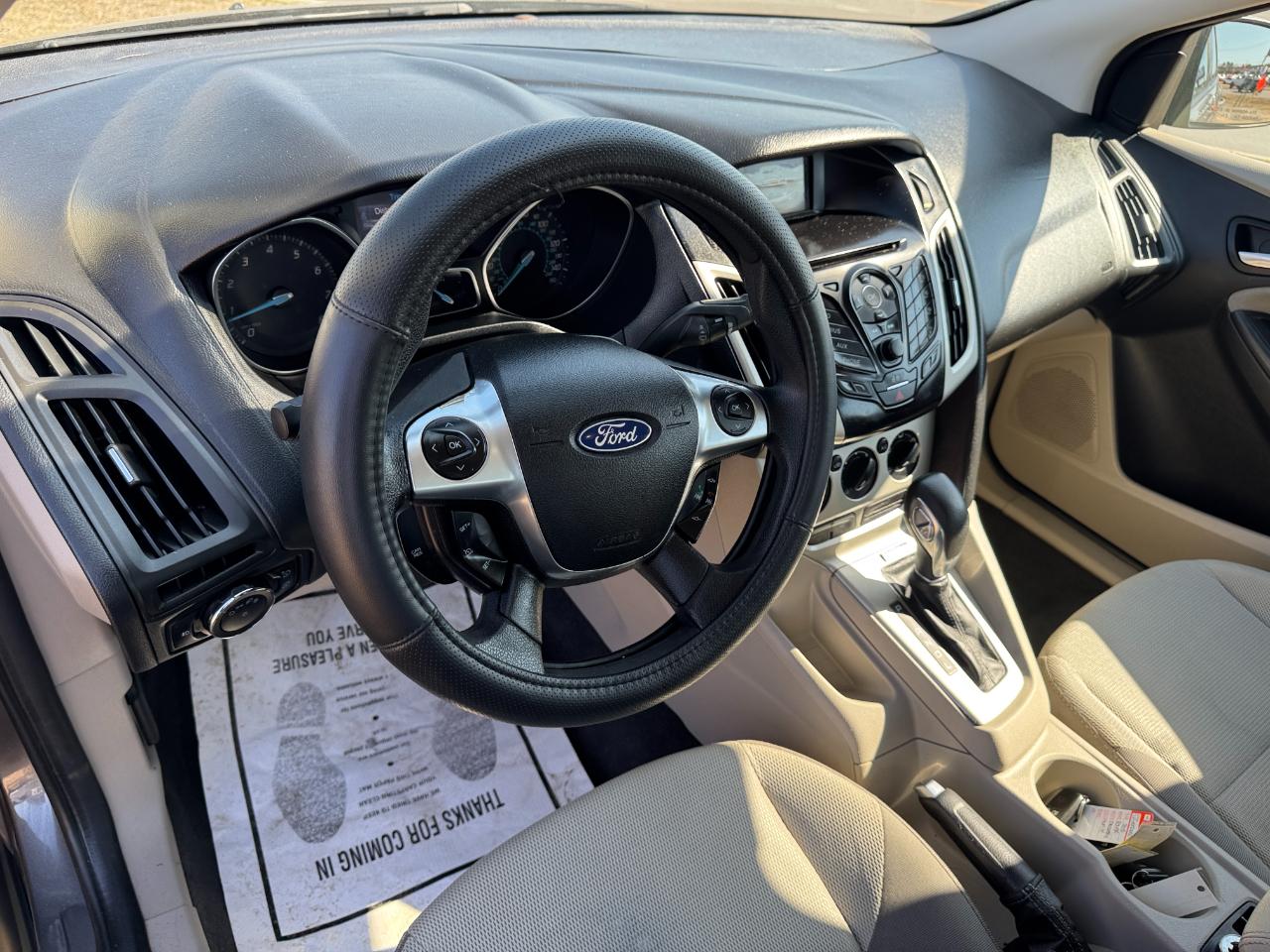 Ford Focus 5dr HB SE 2012