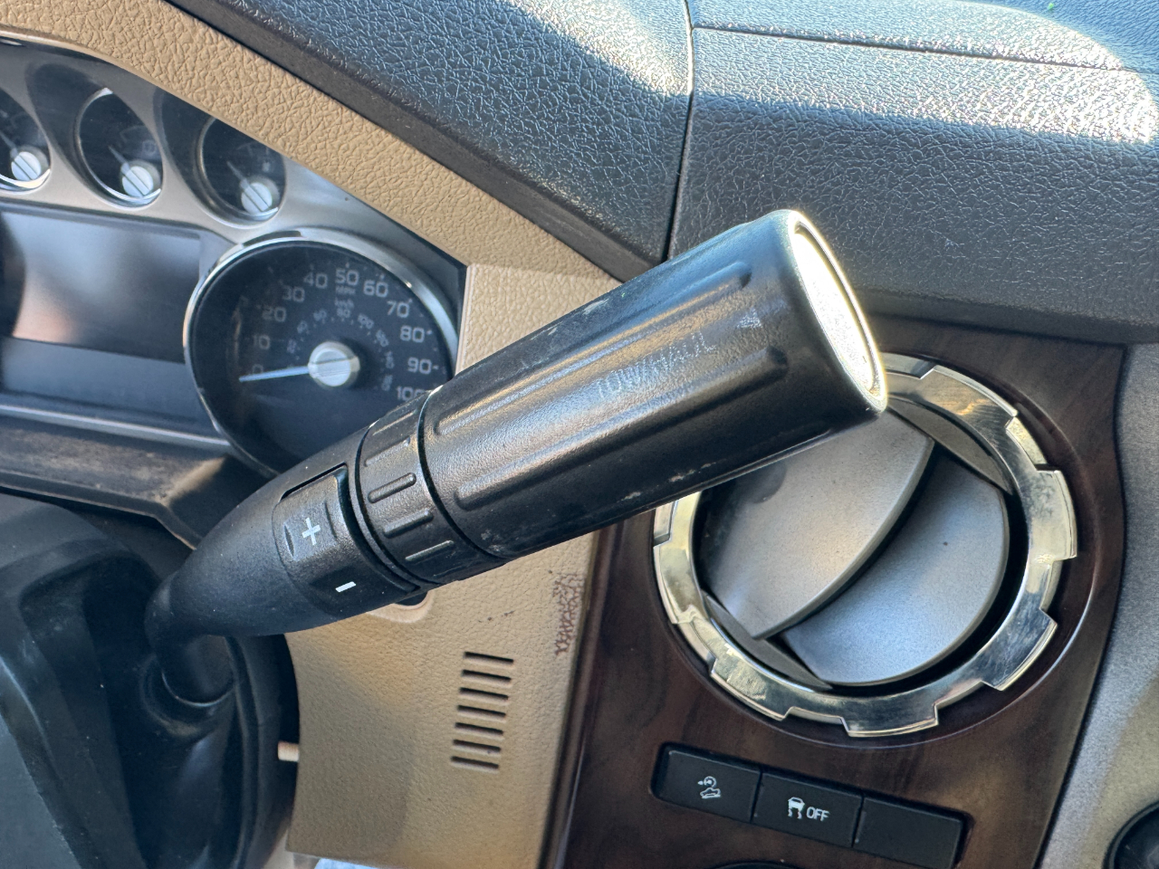 Ford Super Duty F-250 SRW 4WD Crew Cab 172" Platinum 2015