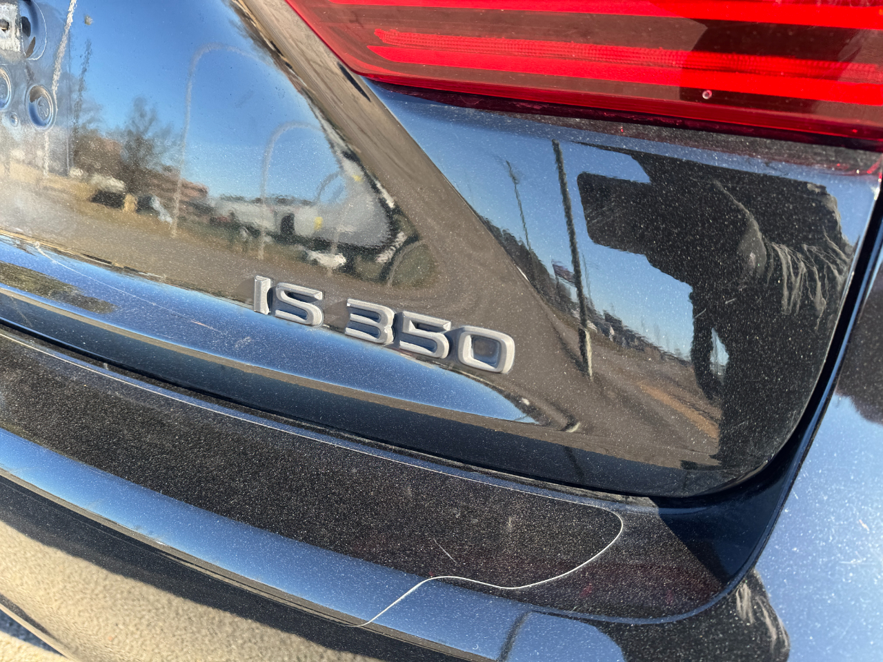 Lexus IS 350 4dr Sdn RWD 2015