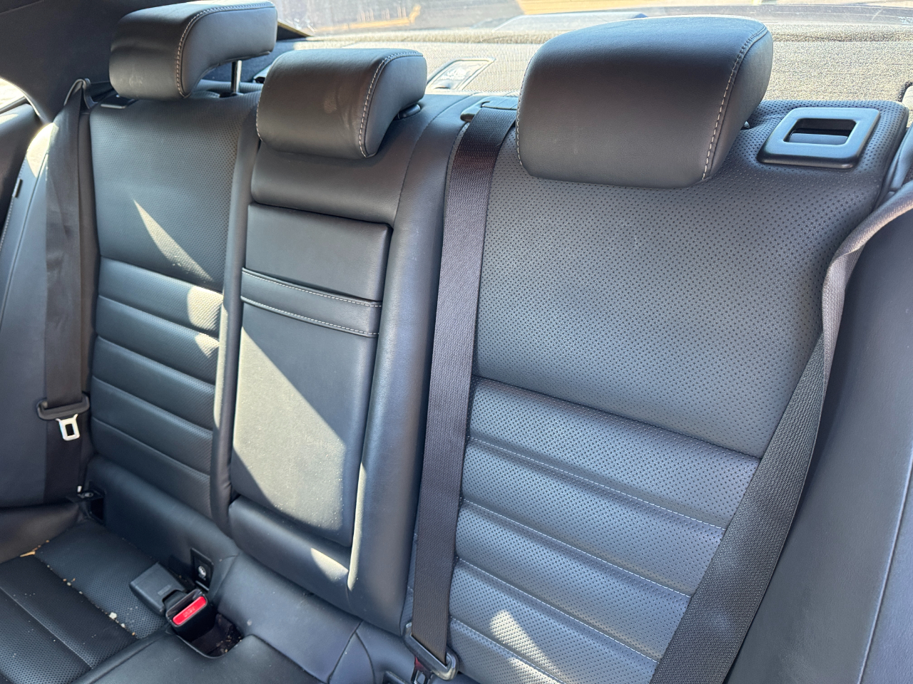 Lexus IS 350 4dr Sdn RWD 2015