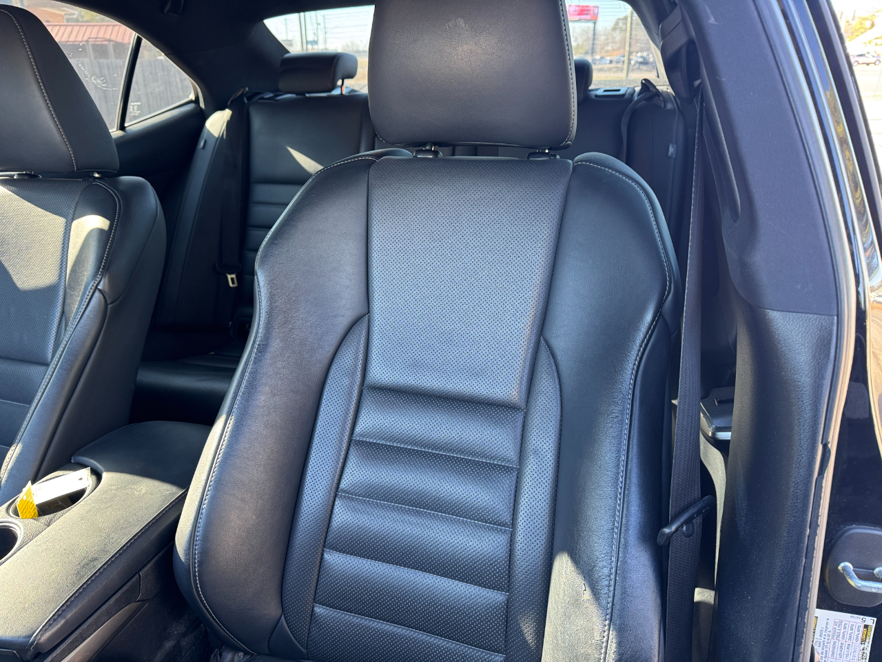 Lexus IS 350 4dr Sdn RWD 2015