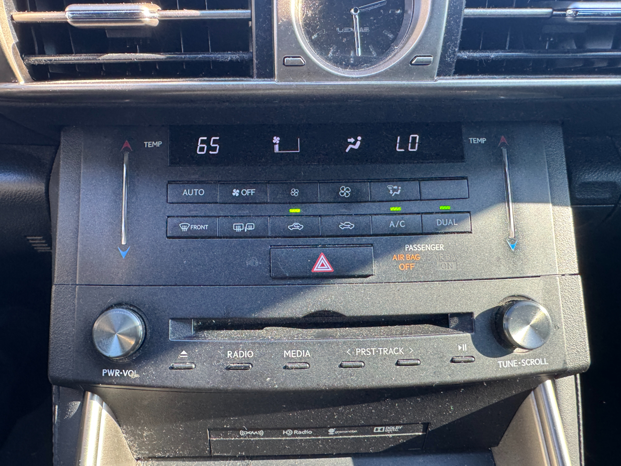 Lexus IS 350 4dr Sdn RWD 2015