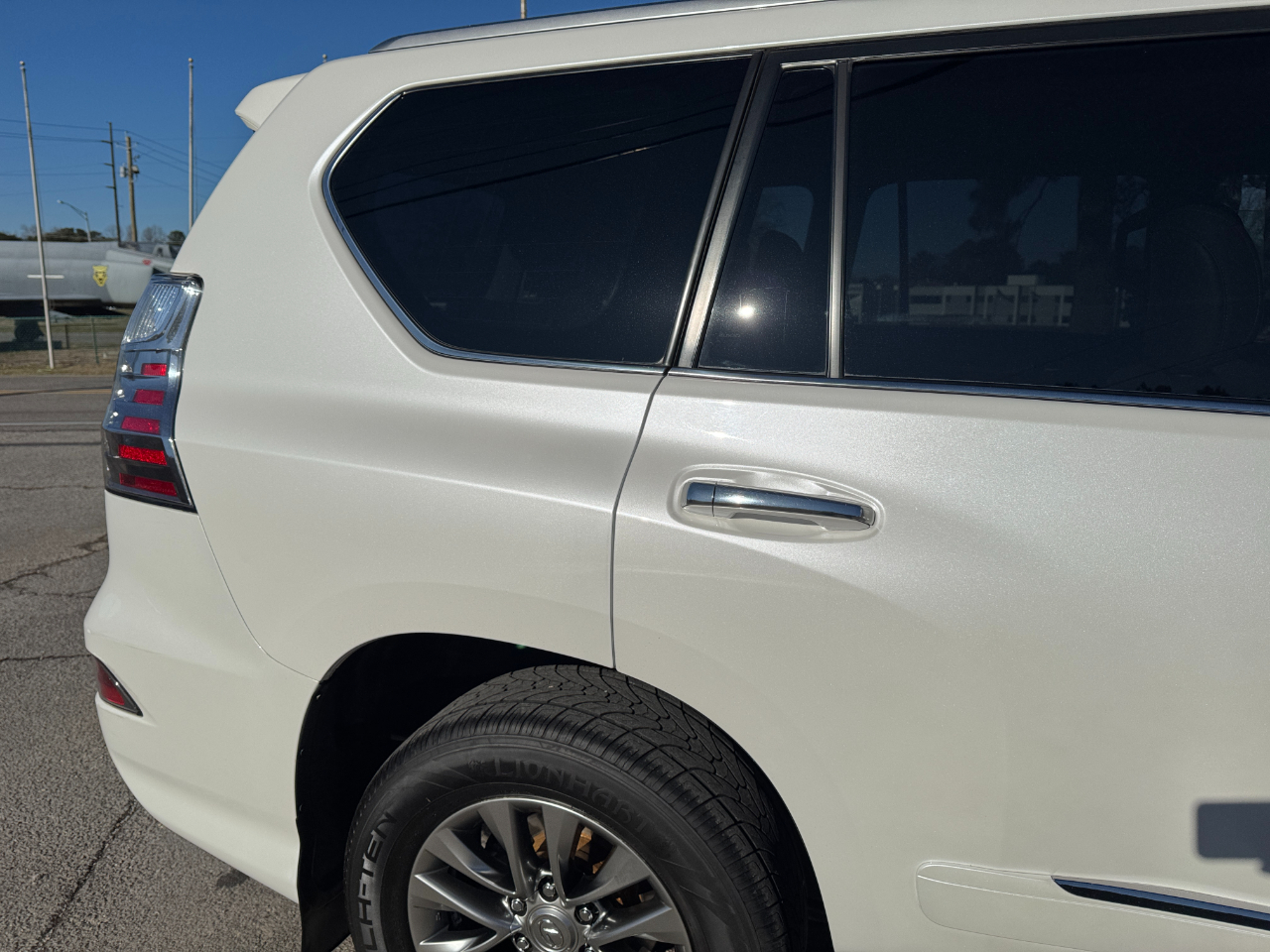 Lexus GX 460 4WD 4dr Luxury 2016