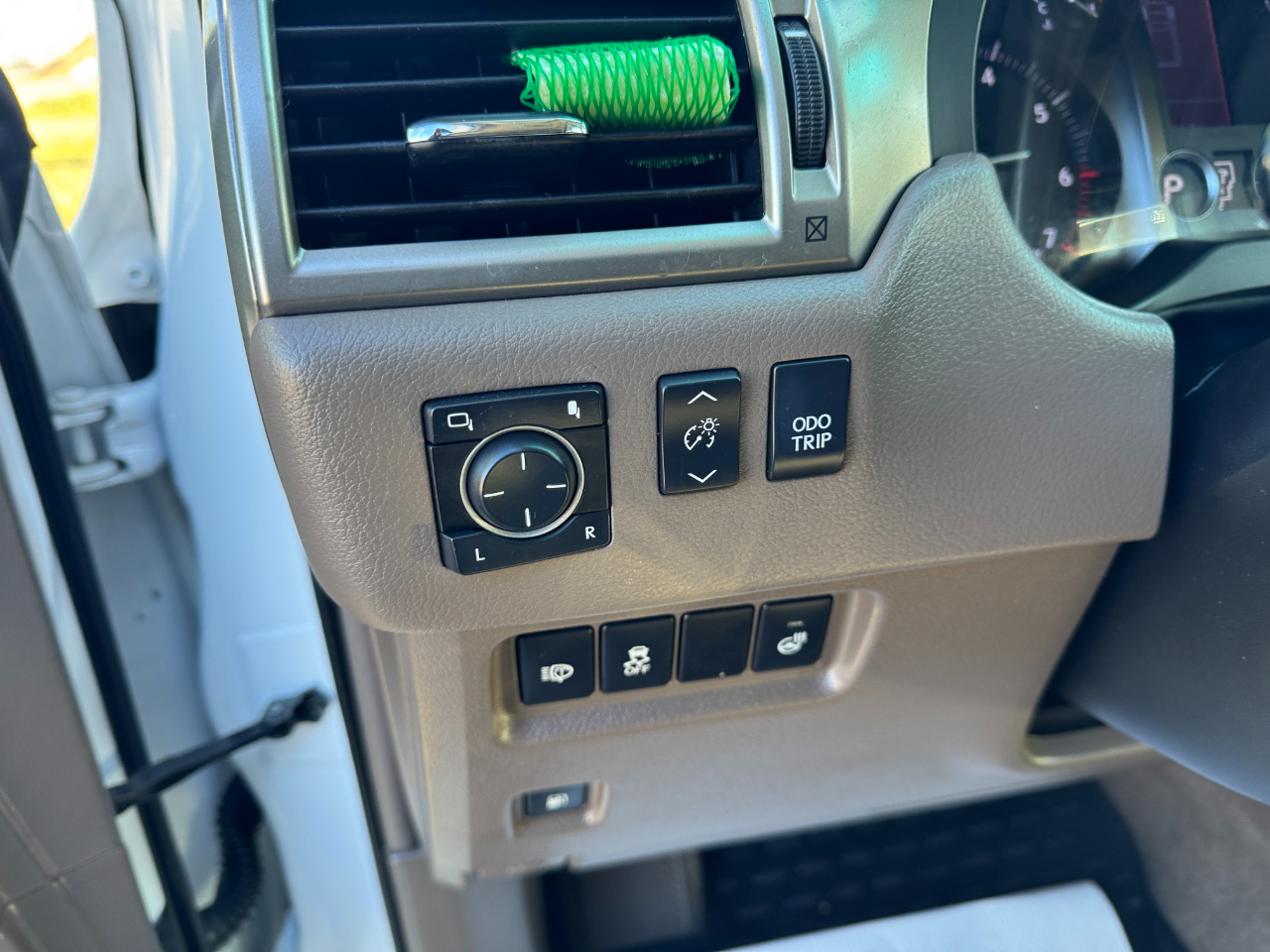 Lexus GX 460 4WD 4dr Luxury 2016