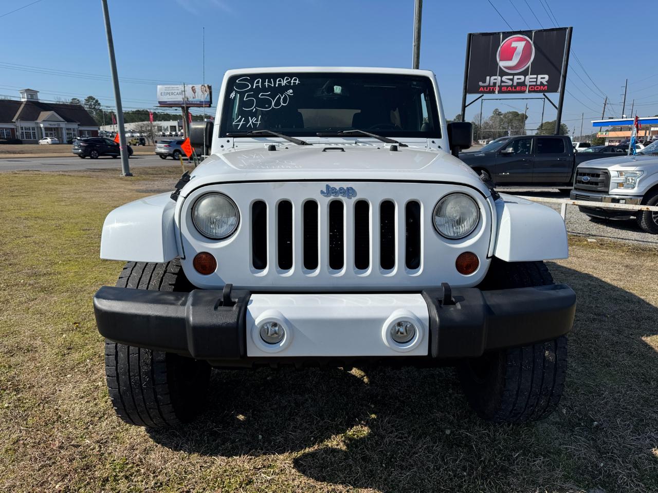 Jeep Wrangler Unlimited 4WD 4dr Sahara 2013