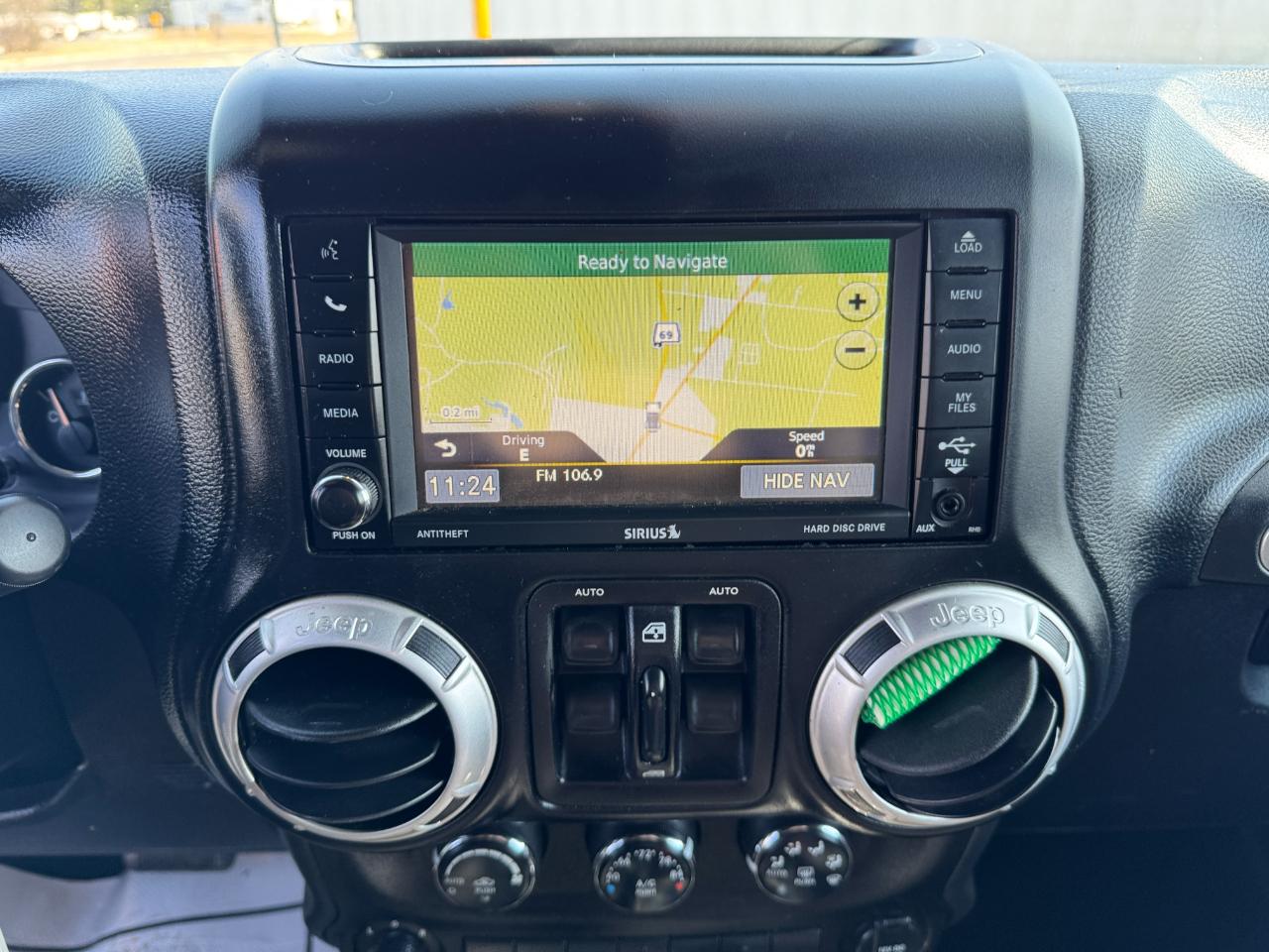 Jeep Wrangler Unlimited 4WD 4dr Sahara 2013