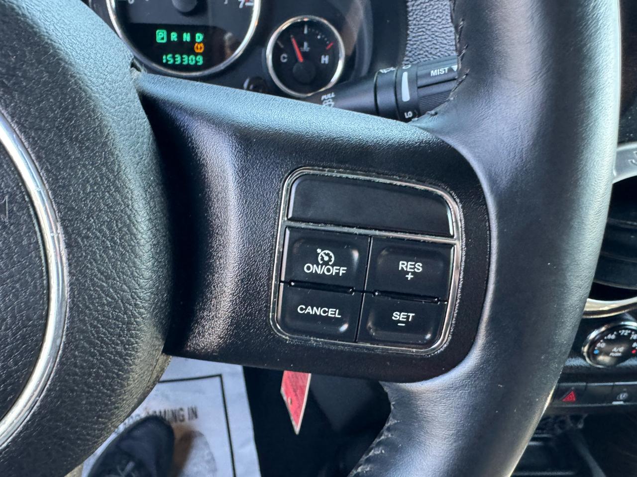 Jeep Wrangler Unlimited 4WD 4dr Sahara 2013