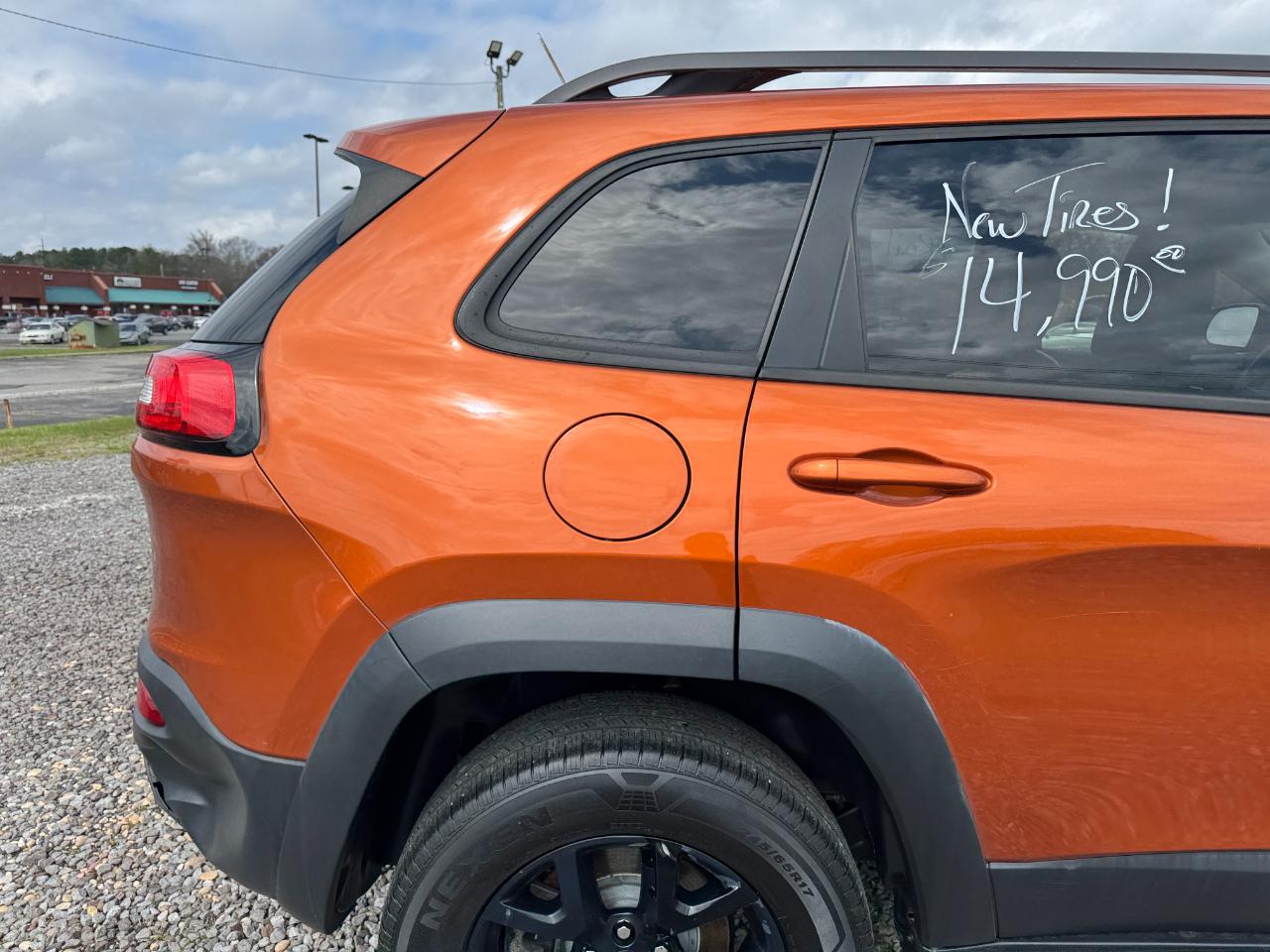 Jeep Cherokee 4WD 4dr Trailhawk 2015