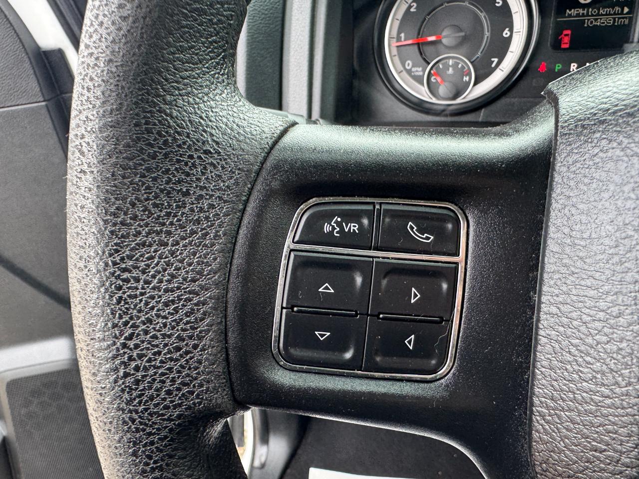 RAM 1500 2WD Quad Cab 140.5" Tradesman 2016