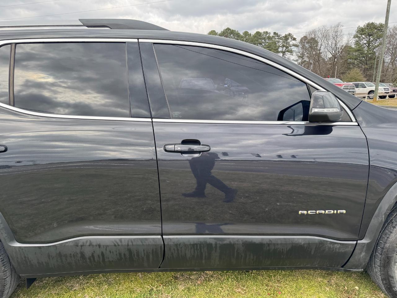 GMC Acadia FWD 4dr SLT 2020