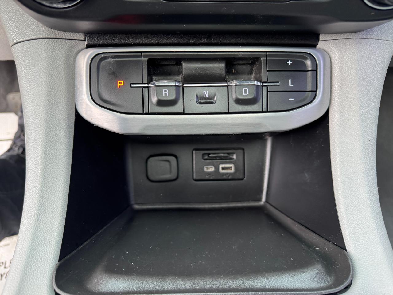 GMC Acadia FWD 4dr SLT 2020