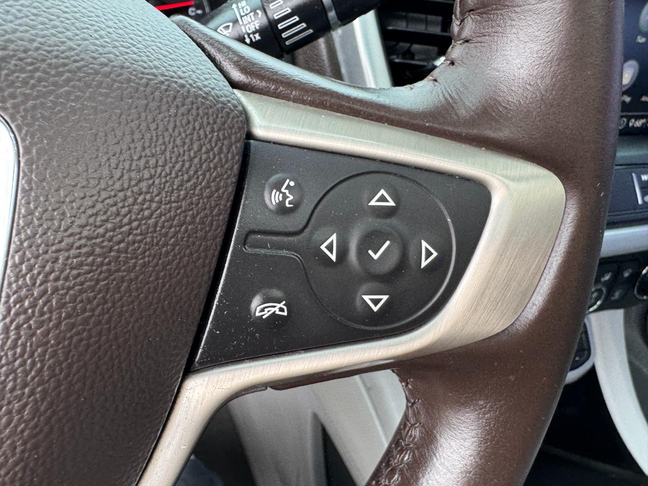 GMC Acadia FWD 4dr SLT 2020