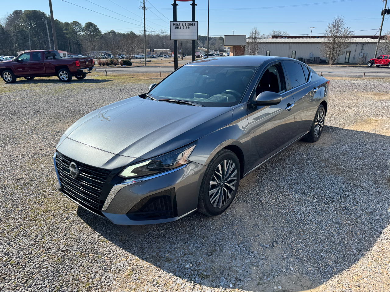 Nissan Altima 2.5 SV Sedan 2023